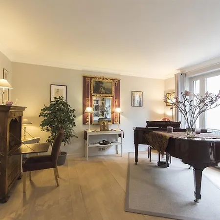 Veeve - Sophistication On Mozart Avenue Apartment *
